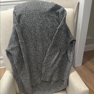 Old Navy Gray Turtleneck Sweater with Chunky Knit